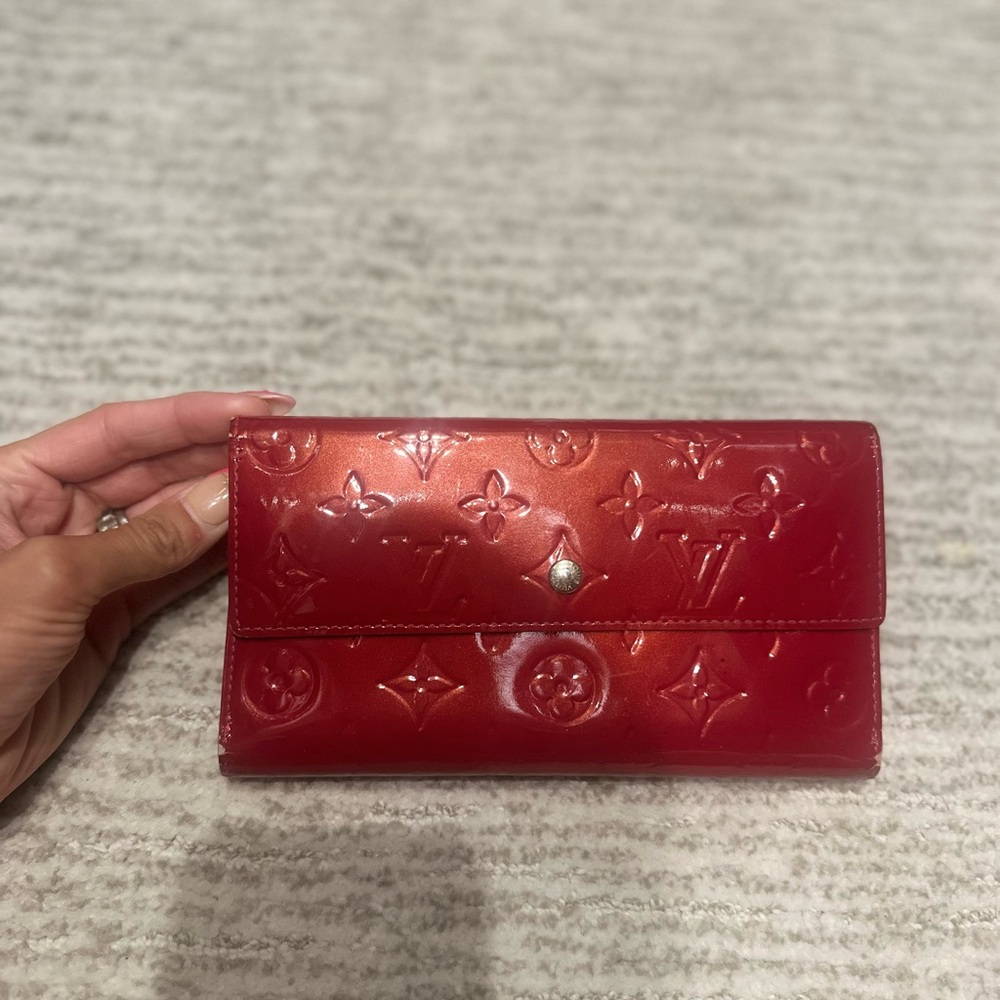 Red Designer Louis Vuitton Wallet